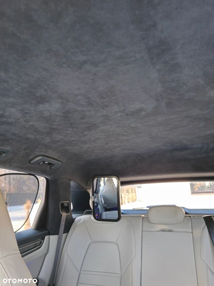 Porsche Cayenne Platinum Edition - 11