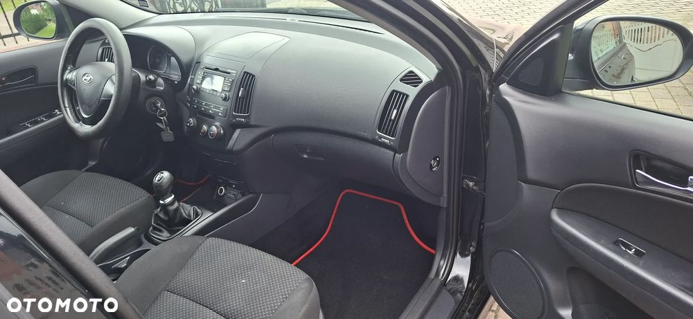 Hyundai i30 1.4 Blue Classic - 21