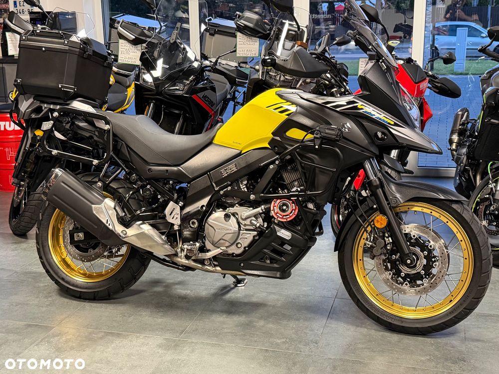 Suzuki V-STROM - 1