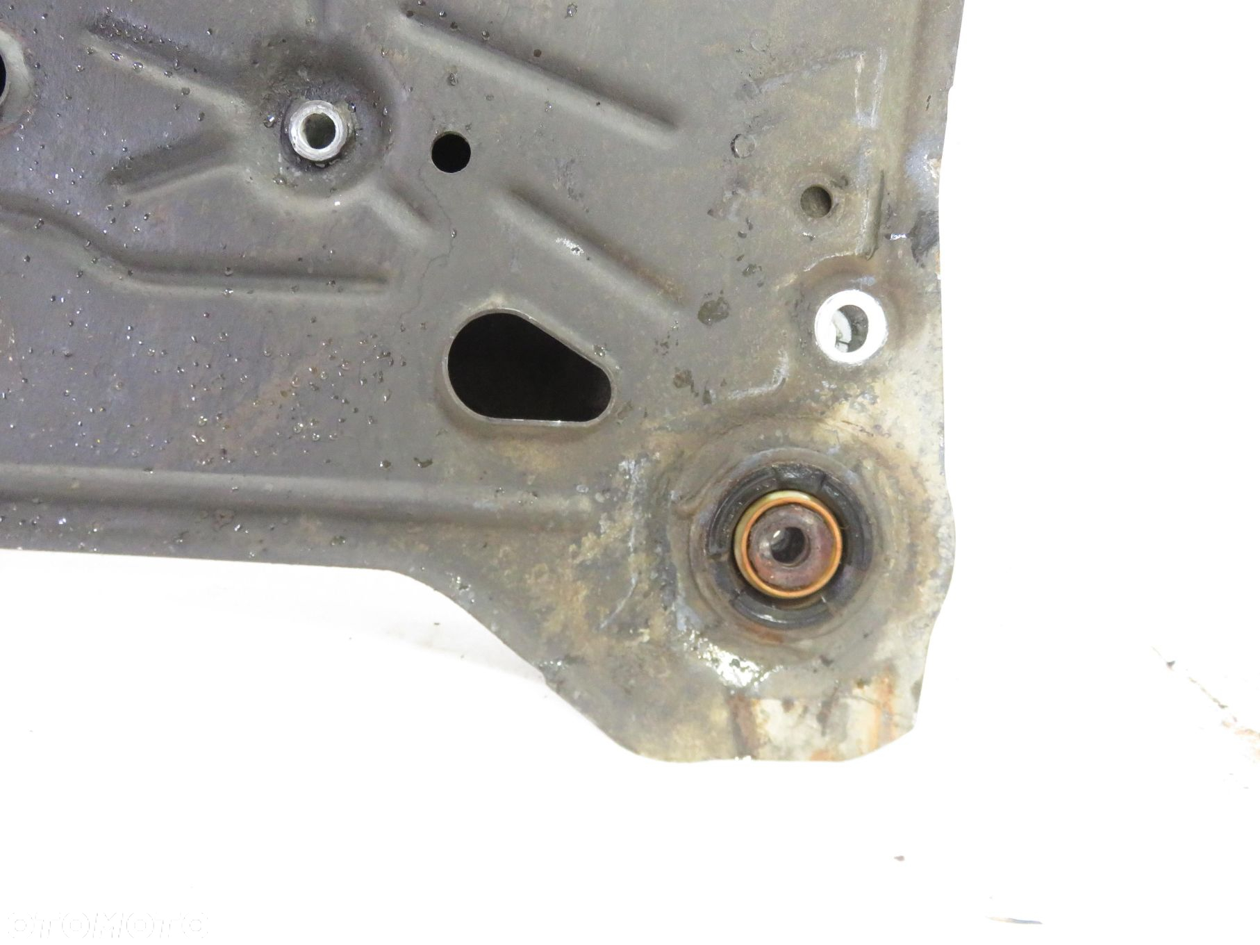 SANKI PRZÓD NISSAN PRIMASTAR (X83) 1.9 dCi 100 - F9Q 760 - 10