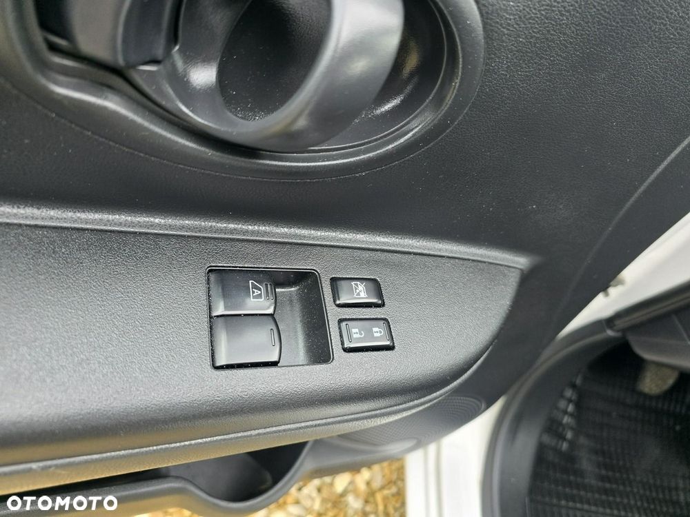 Nissan Micra - 21