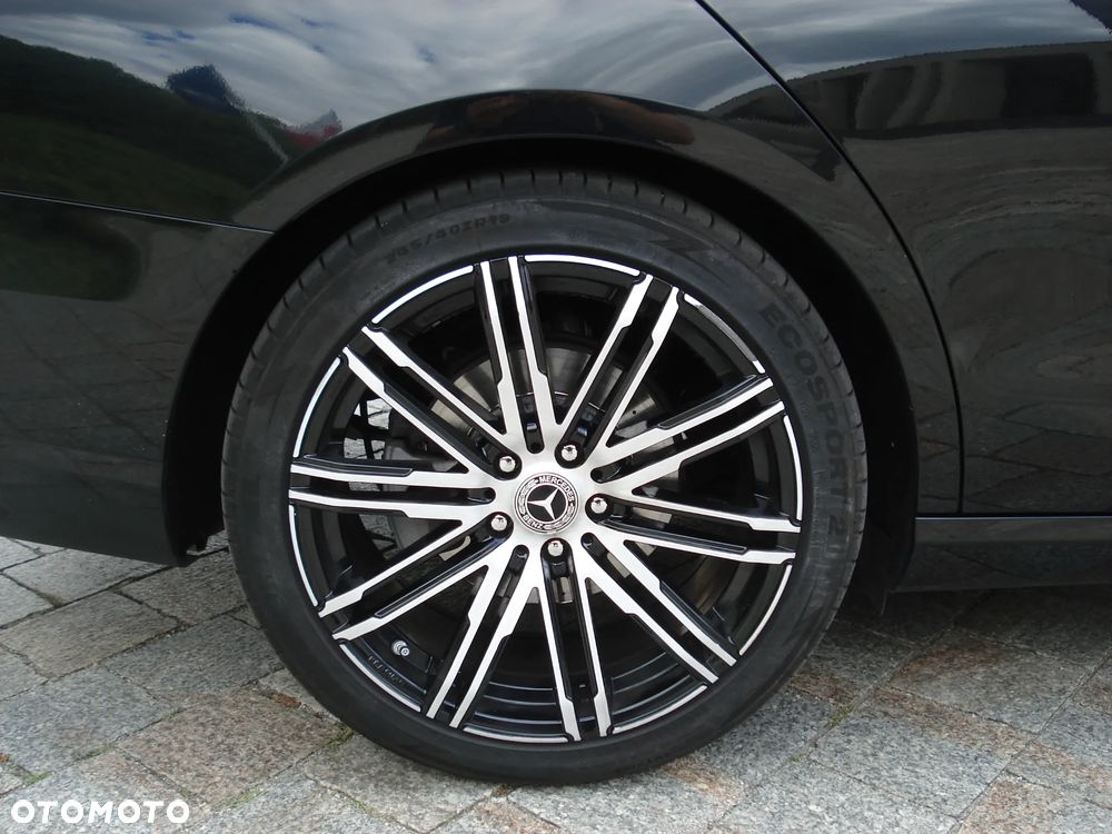 Mercedes-Benz Klasa E 220 d 9G-TRONIC Avantgarde - 27