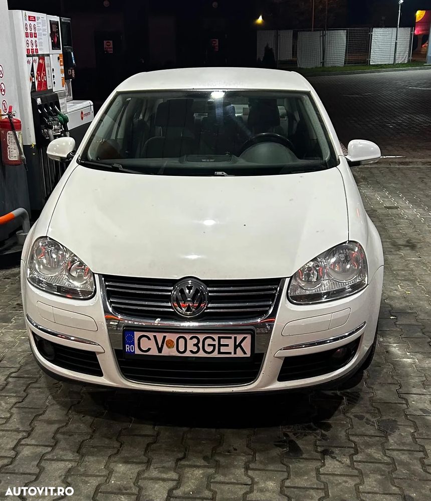 Volkswagen Jetta 1.6 Comfortline - 1