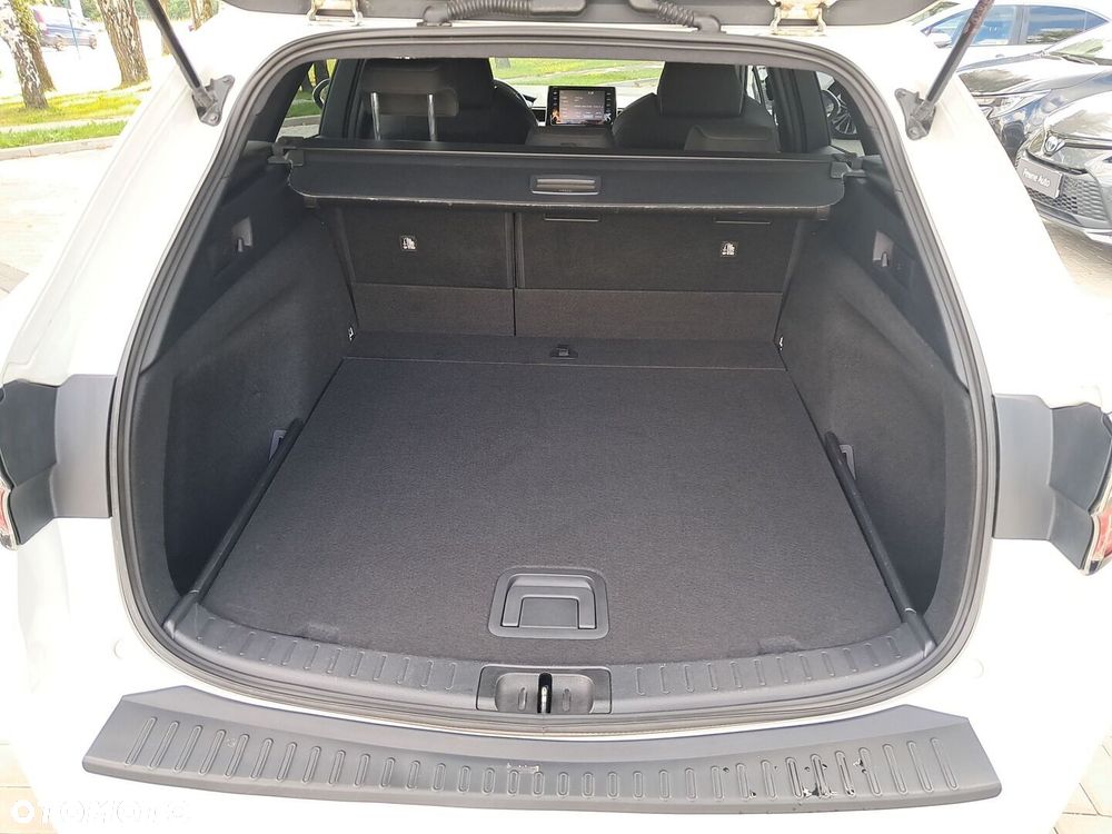 Suzuki Swace 1.8 Hybrid Premium Plus CVT - 27