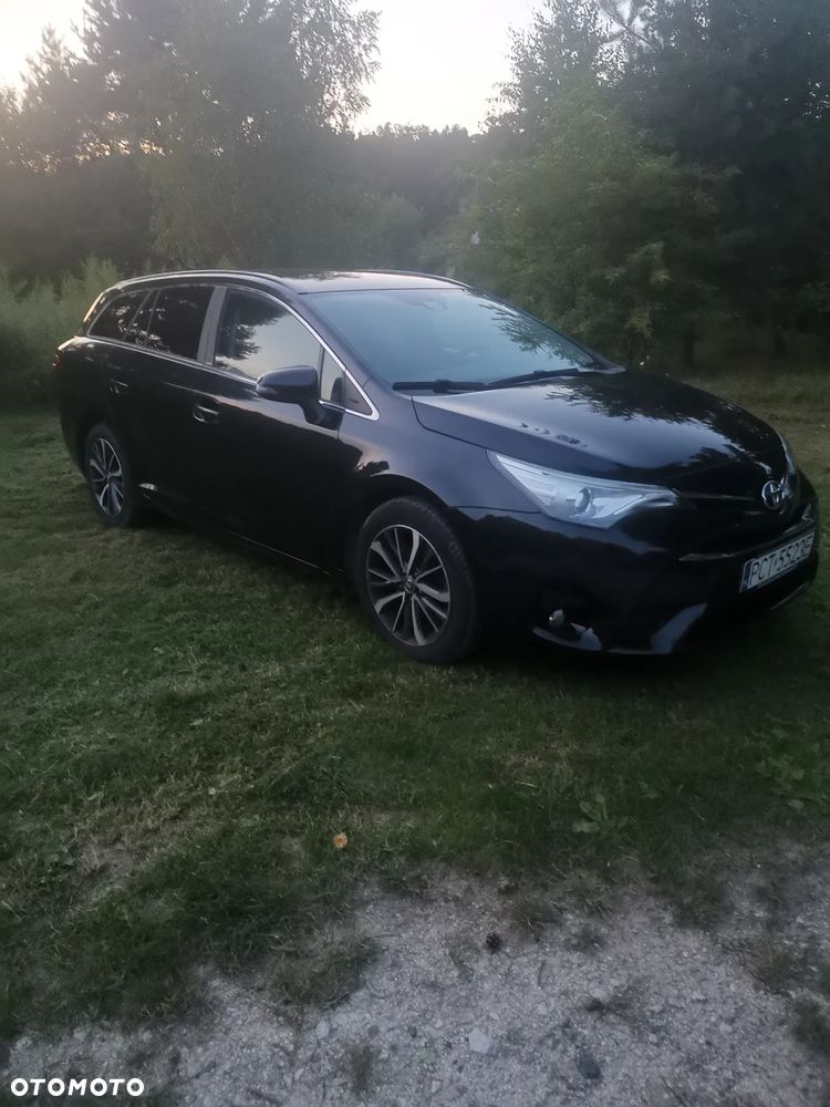 Toyota Avensis 2.0 D-4D Prestige - 3