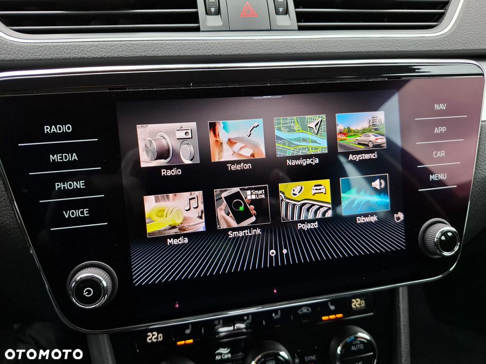 Skoda Superb 2.0 TDI SCR Ambition DSG - 26