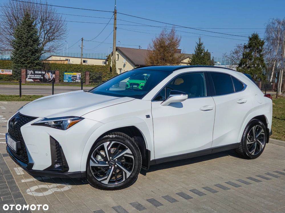 Lexus UX 250h F SPORT - 2