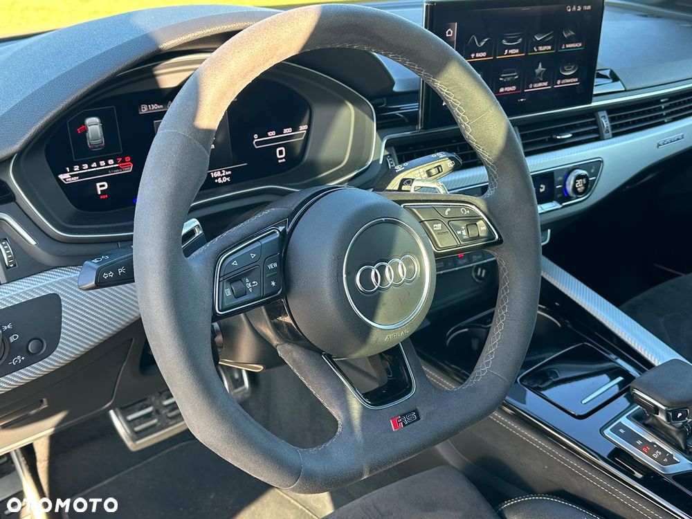 Audi RS4 Avant - 18