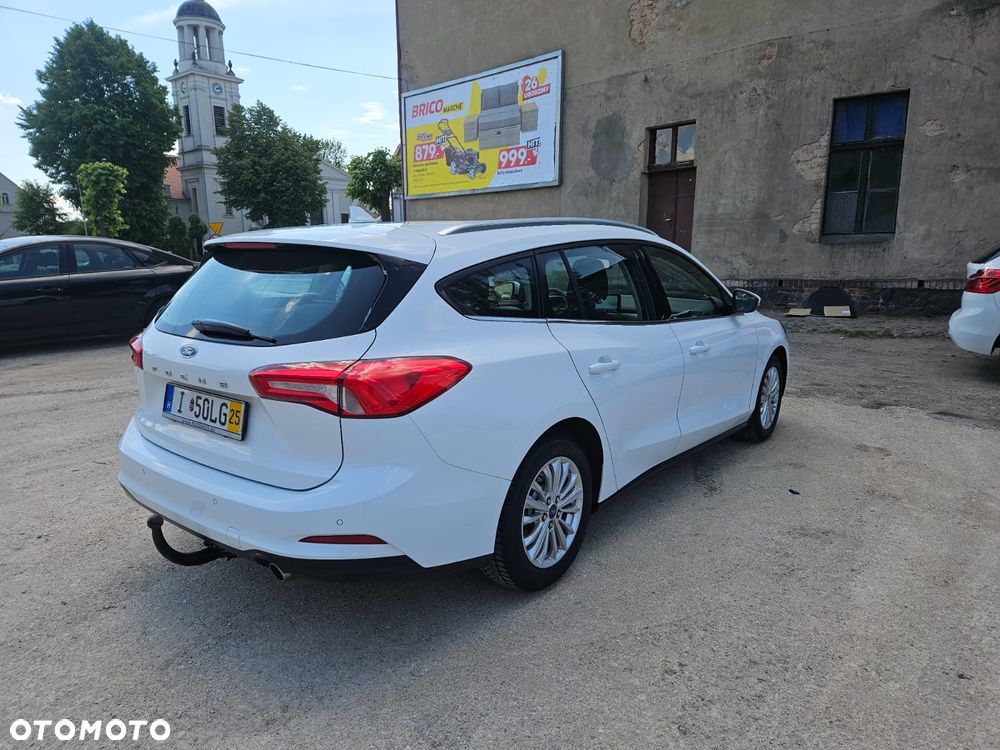 Ford Focus - 19