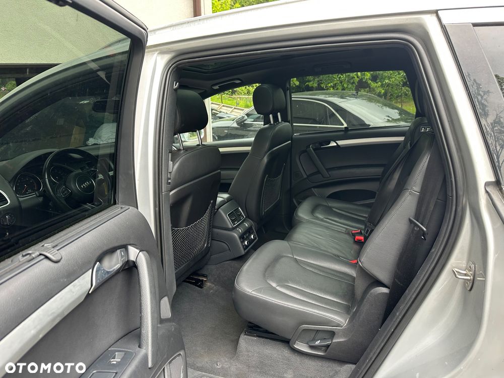 Audi Q7 - 6