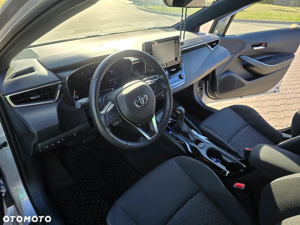 Toyota Corolla - 7