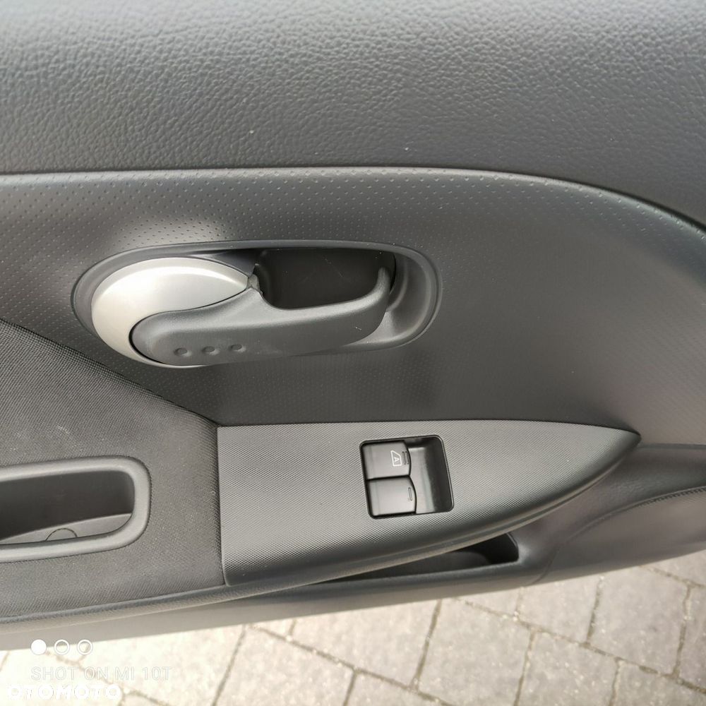 Nissan Note - 15