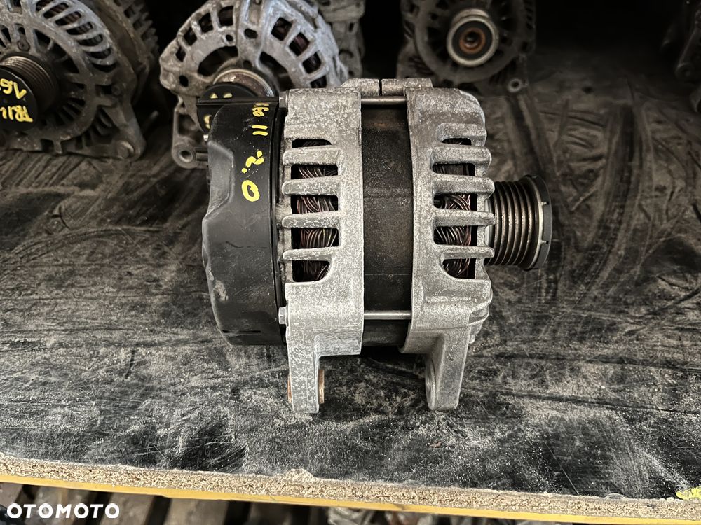 Alternator 2.0 DCI Renault Koleos II LIFT 231001537R - 3