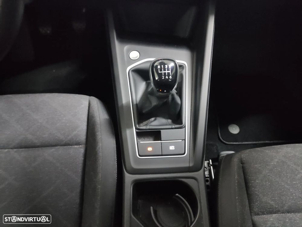 VW Golf 2.0 TDI Life - 15