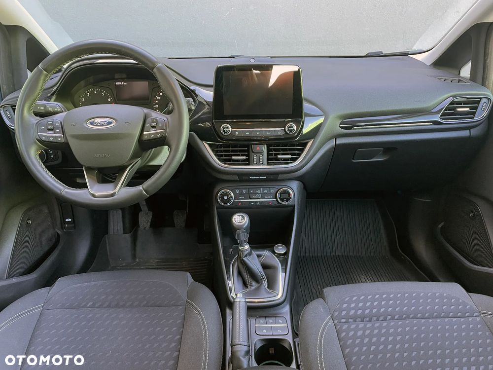 Ford Fiesta 1.0 EcoBoost Titanium - 36