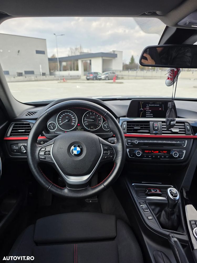 BMW Seria 3 328i - 8