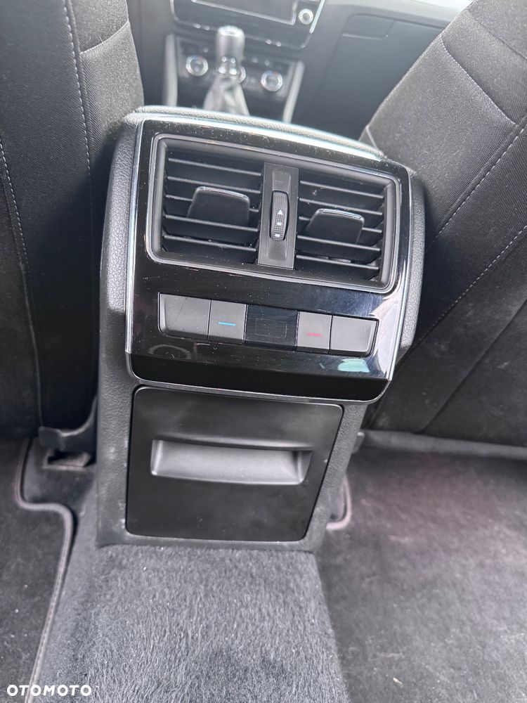 Skoda Superb - 12