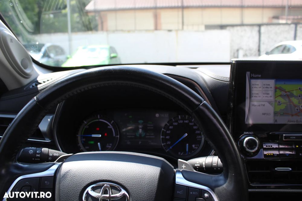 Toyota Highlander 2.5 L Dynamic Force 248CP Luxury Pearly - 11