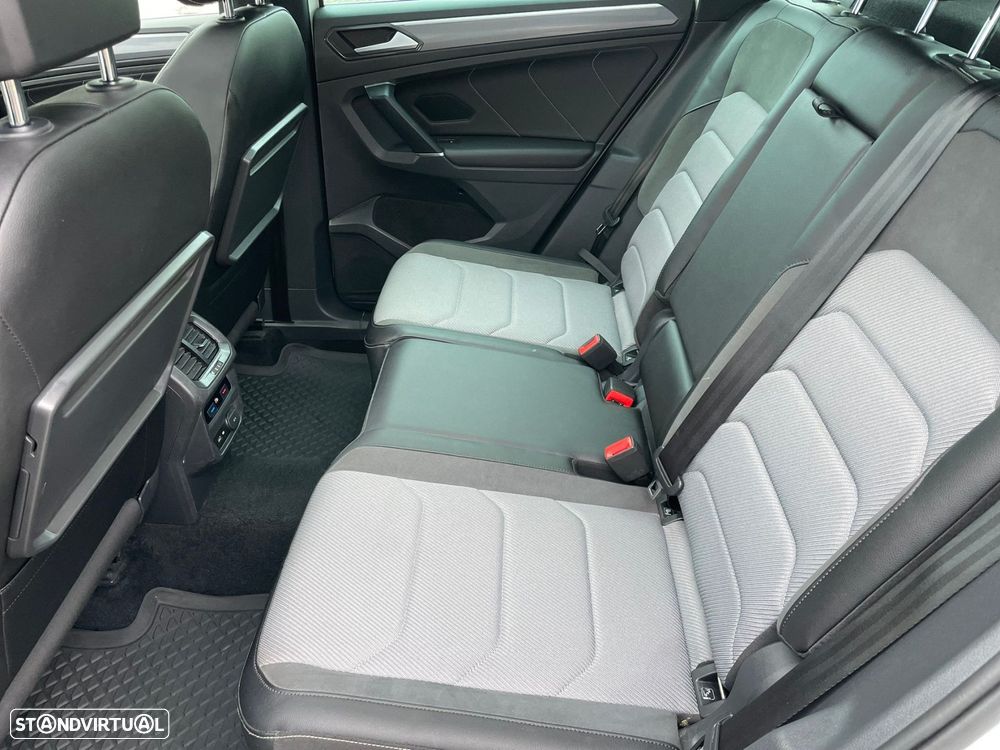 VW Tiguan 2.0 TDI R-Line DSG - 42