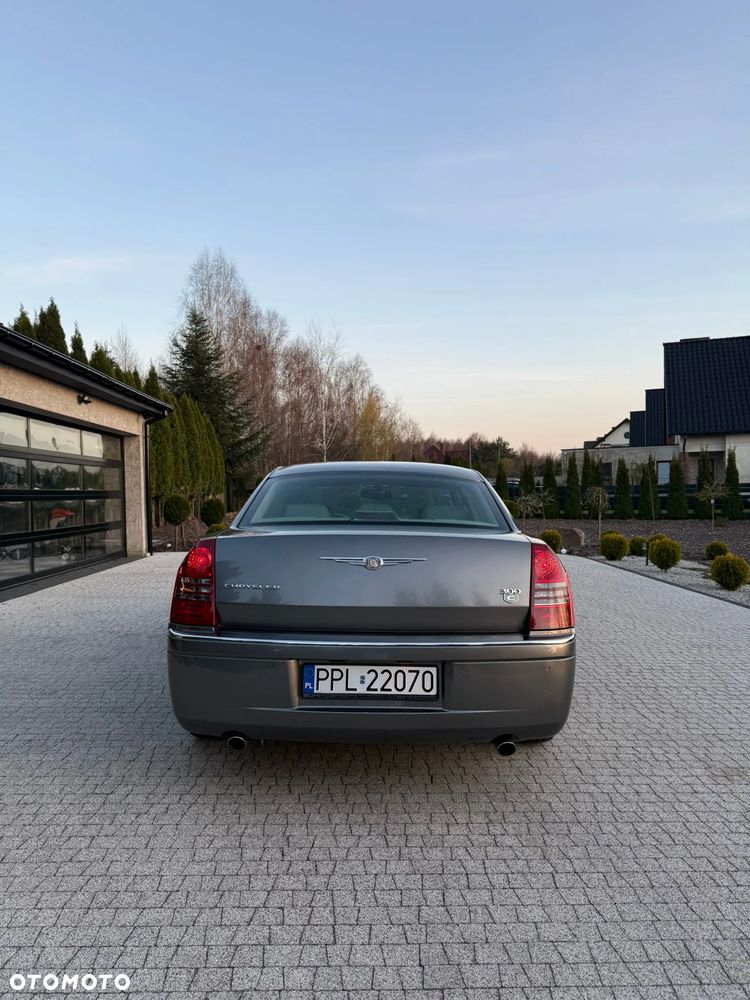 Chrysler 300C - 3