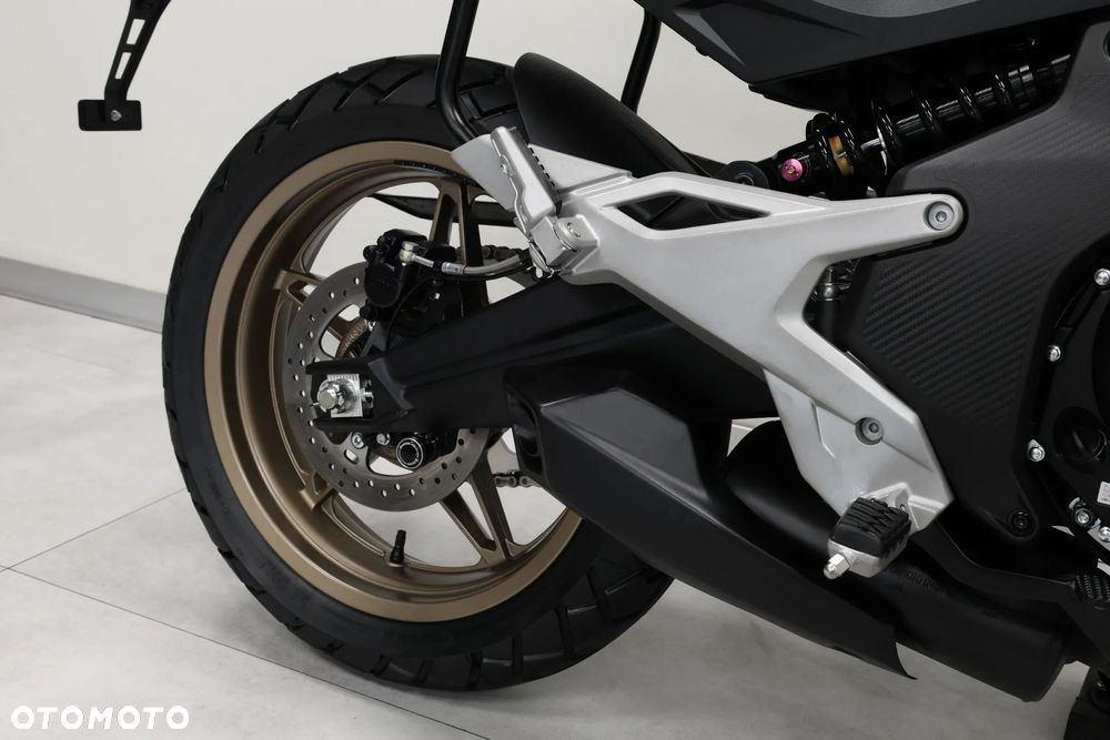 CFMoto 700MT - 36