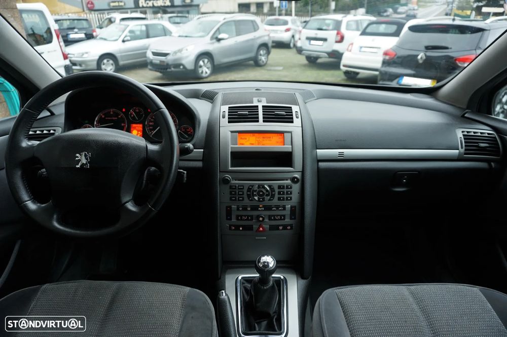 Peugeot 407 SW 1.6 HDi Premium - 26