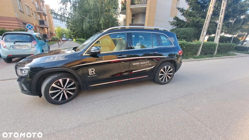 Mercedes-Benz GLB - 4