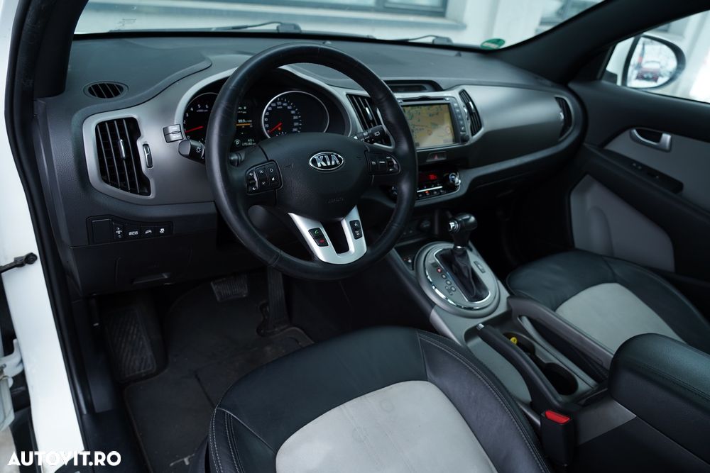 Kia Sportage 2.0 DSL HP 6AT 4x4 Style - 20