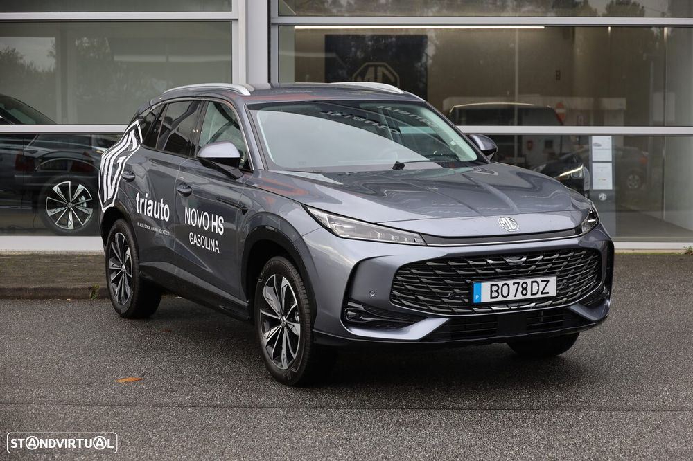 MG HS 1.5 T Luxury AT - 1