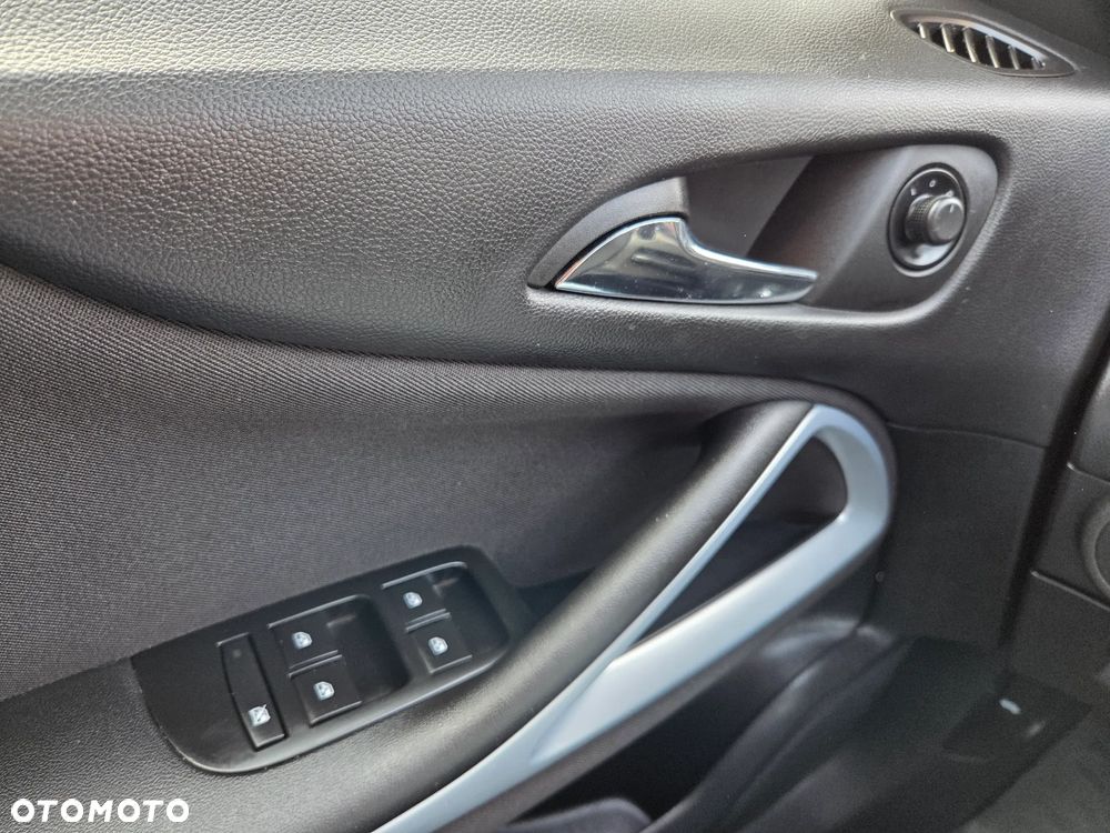 Opel Zafira 1.4 Turbo Business Edition - 15