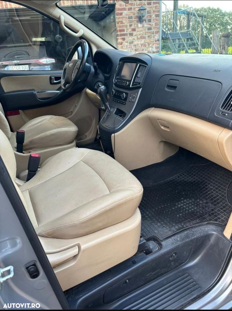 Hyundai H-1 2.5 CRDi Travel Premium - 6