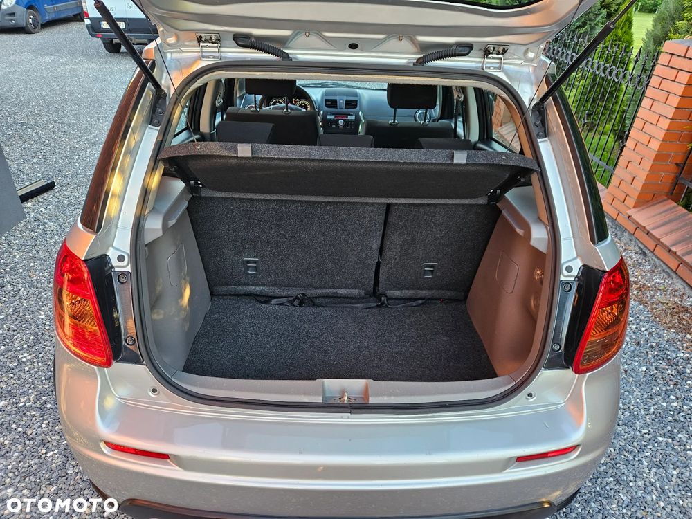 Suzuki SX4 - 14