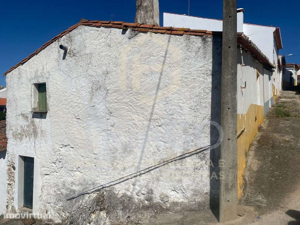 Moradia T1 na Vila de Barrancos - Excelente Oportunidade de Investi... - Grande imagem: 4/8
