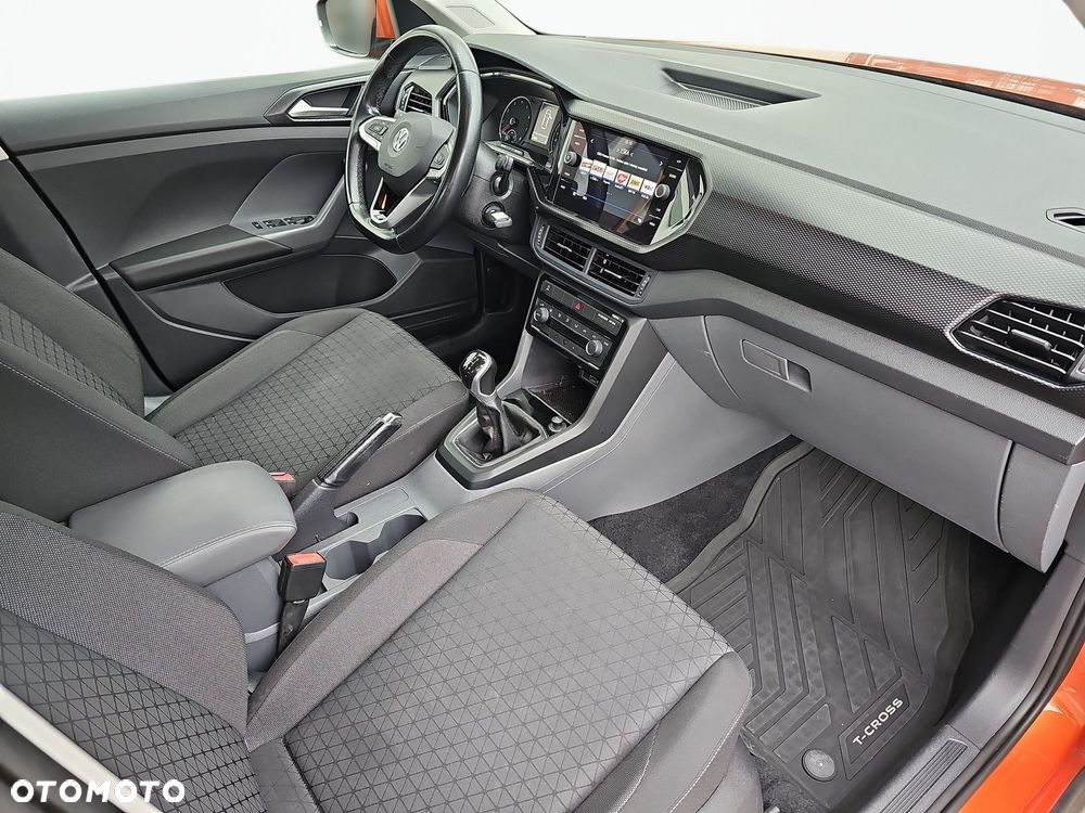 Volkswagen T-Cross 1.0 TSI Life - 27