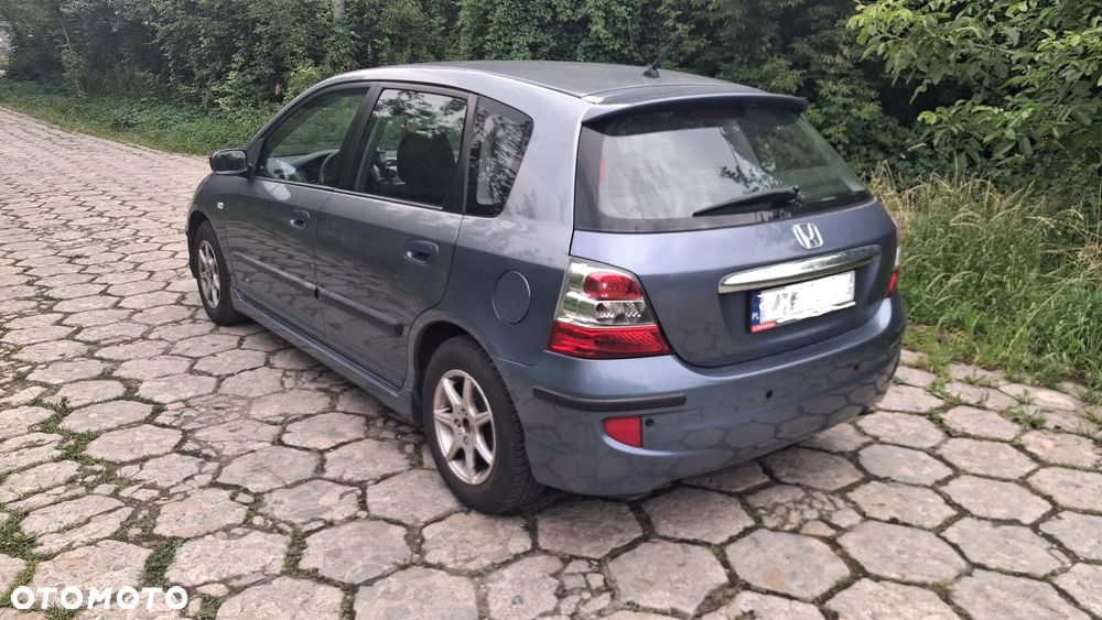 Na części OHONDA CIVIC VII (EU, EP, EV)] SILNIK 1.4 16v 90 KM D14Z6 lakier B512M Magnetic Blue skrzynia maska zderzak drzwi klapa szyba fotel kanapa lusterko lampa deska GWARANCJA !!! Przód Tył Zestaw Komplet Drzwi Klapa Zderzak Błotnik Maska Grill Atrapa Szyba Pas Lampa Lusterko Boczki Fotel Kanapa Kokpit Deska Rozdzielcza Przełącznik Włącznik Sterownik Przewody Wiązka Instalacja Moduł Komputer Czujnik Listwa Pompa Alternator Wtryski Głowica Rozrusznik Kompresor Sprzęgło Dwumas Silnik  Skrzynia ABS Klimatyzacji Paliwa Wspomagania Kolektor Turbina Przepustnica Zawór Chłodnica Koło Hak Belka Sanki Zawieszenie Mcpherson Półoś Amortyzator Wydech Tłumik Zacisk - 5