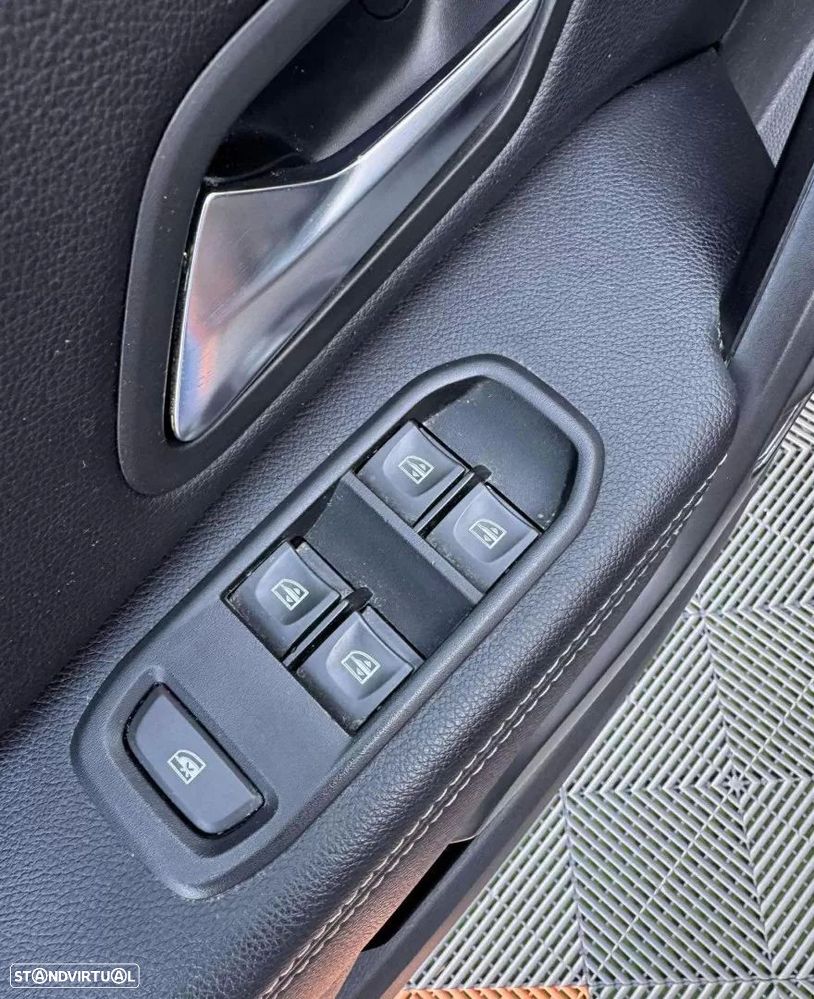 Dacia Duster 1.2 TCe Prestige - 3