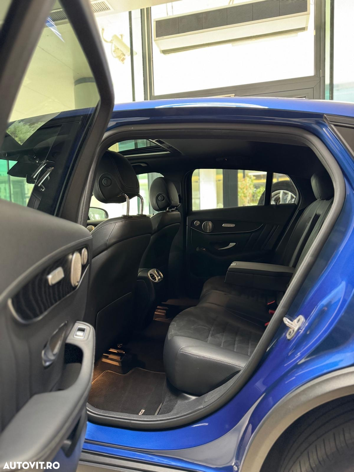 Mercedes-Benz GLC Coupe 300 e 4Matic 9G-TRONIC AMG Line Plus - 14