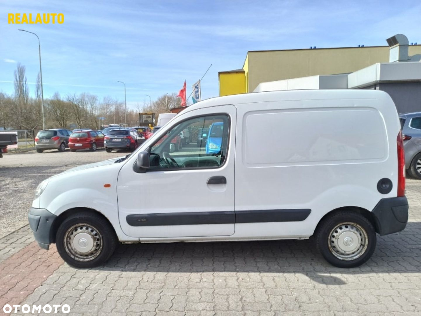 Nissan Kubistar - 8