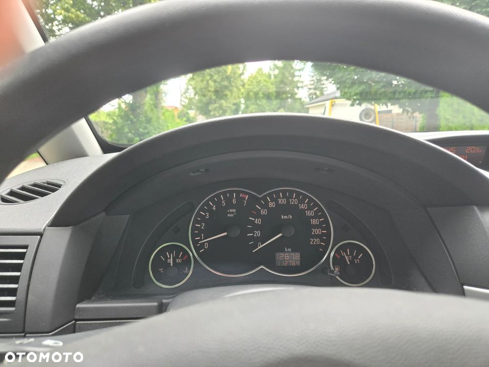 Opel Meriva 1.6 16V (Essentia) - 12