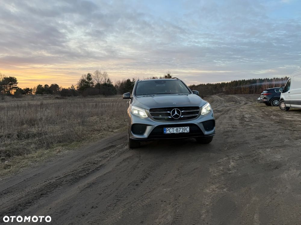 Mercedes-Benz GLE - 9