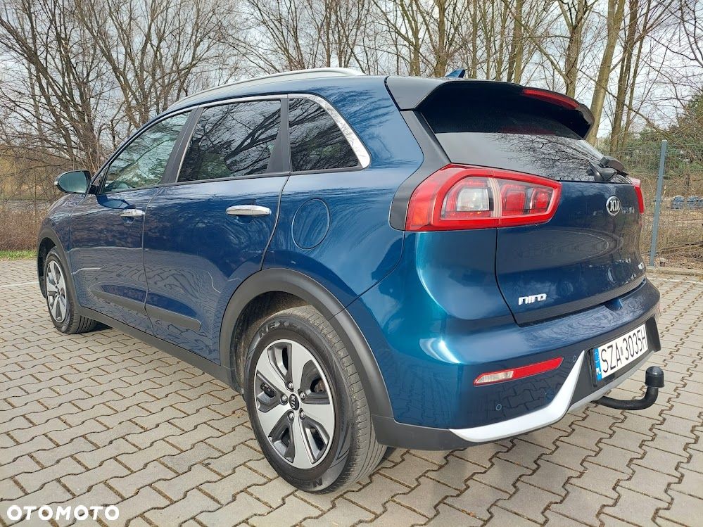 Kia Niro 1.6 GDI 2WD Vision - 3