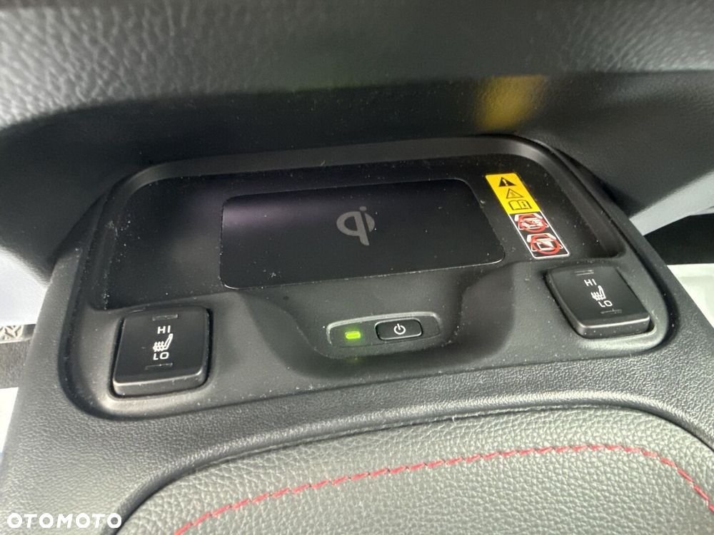 Toyota Corolla 1.8 Hybrid GR Sport Dynamic - 23