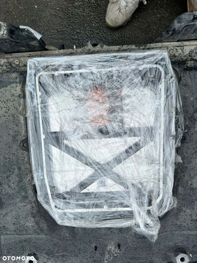 BATERIA AKUMULATOR AUDI E TRON 95KWH 4KE915100G - 3