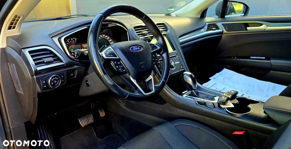 Ford Mondeo 2.0 EcoBlue Titanium - 35