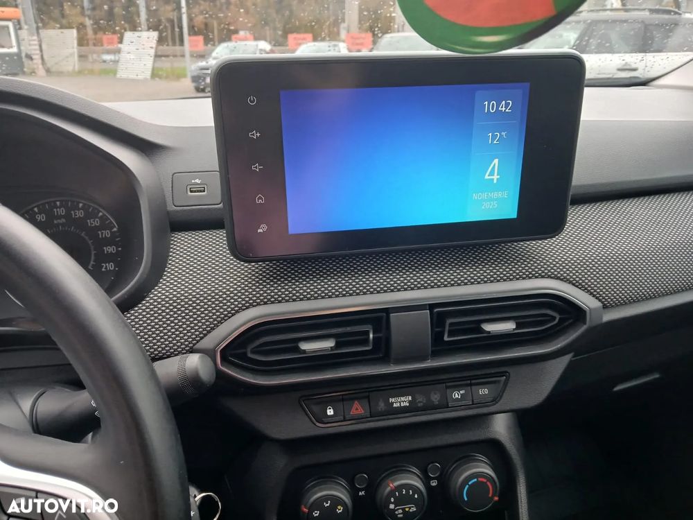 Dacia Logan TCe 90 MT6 Comfort - 5