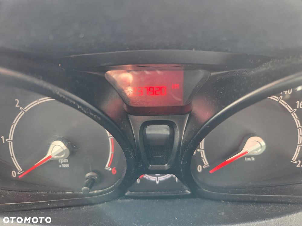 Ford Fiesta - 4