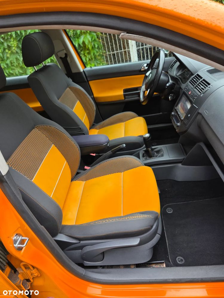Volkswagen Polo Cross 1.4 16V Highline - 16