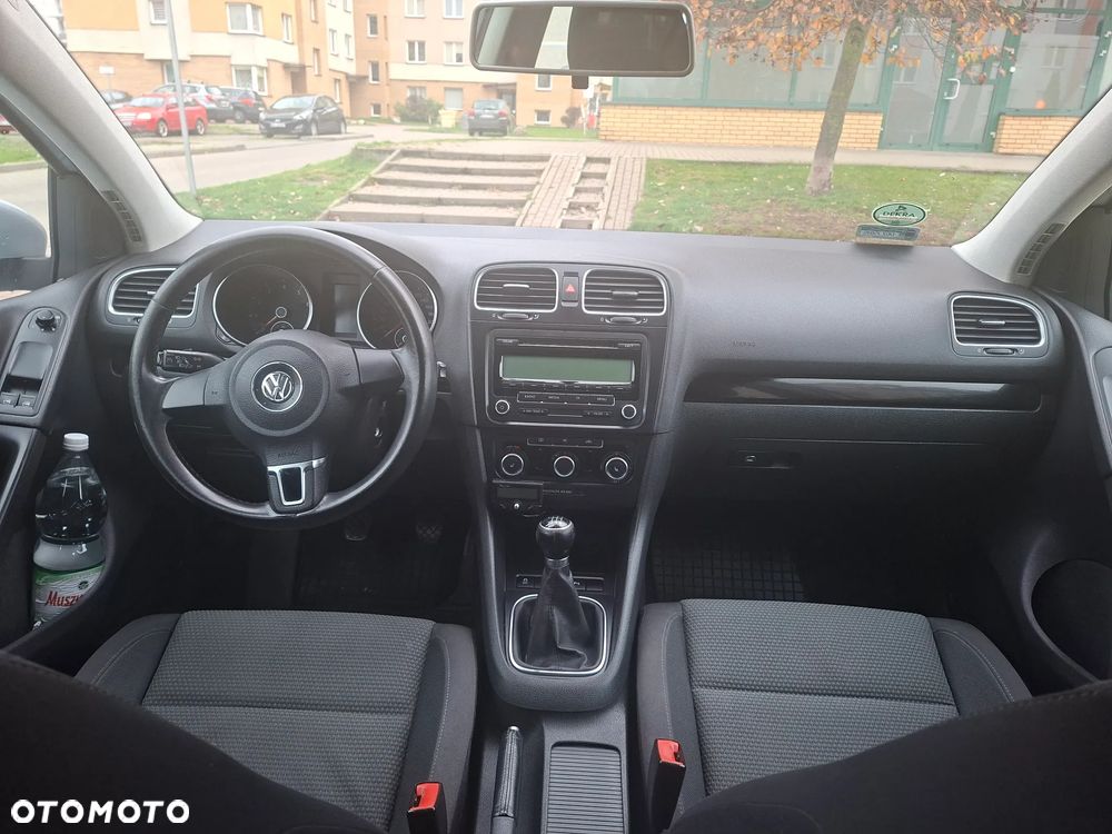Volkswagen Golf - 9