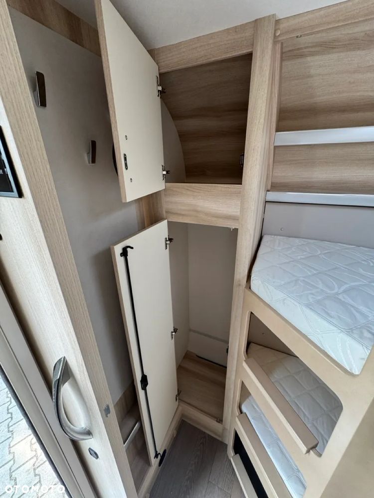 Hobby 560 KMFe De Luxe - 14