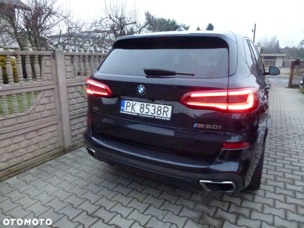 BMW X5 M M50i - 5